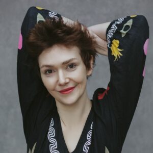 Elf Lyons