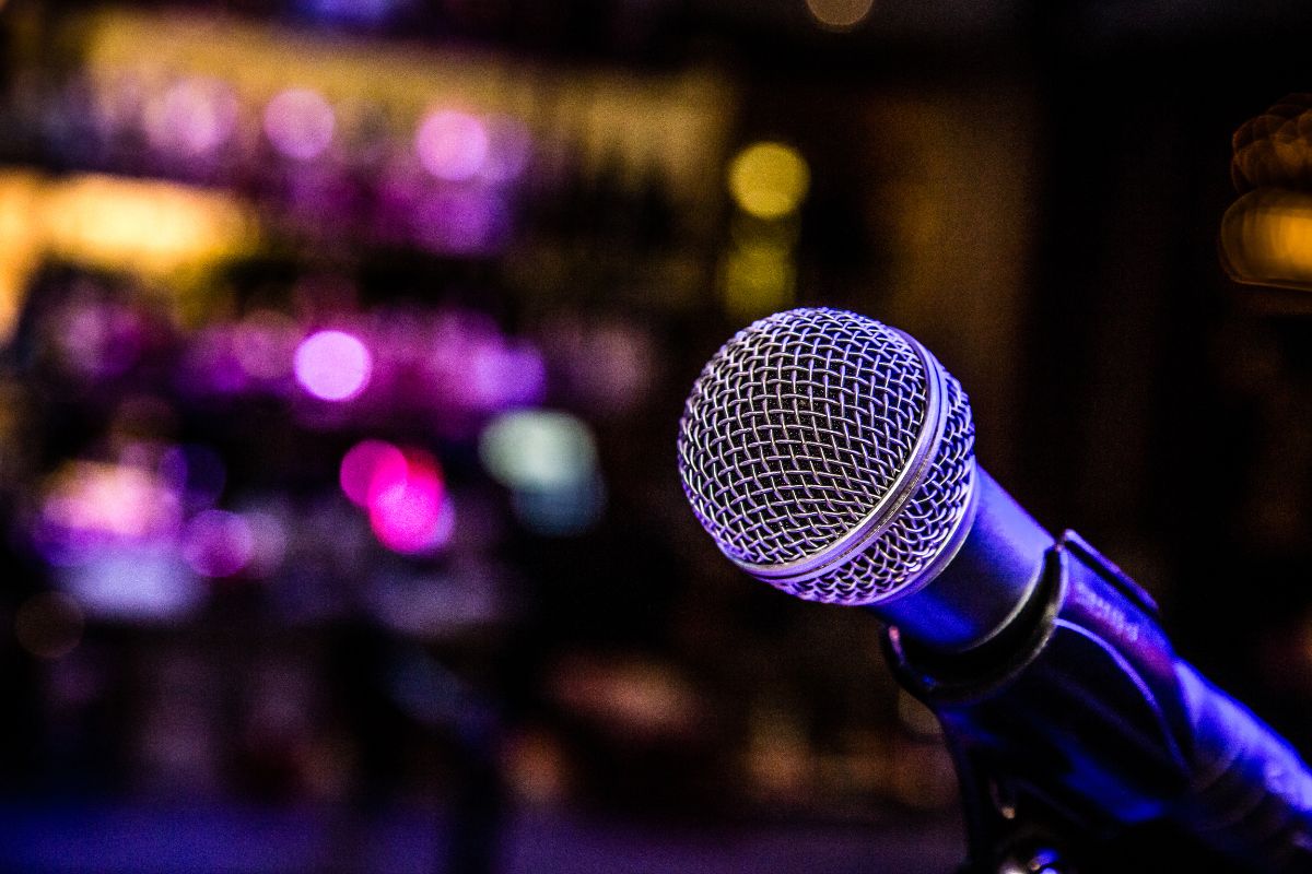 A microphone in front of a room